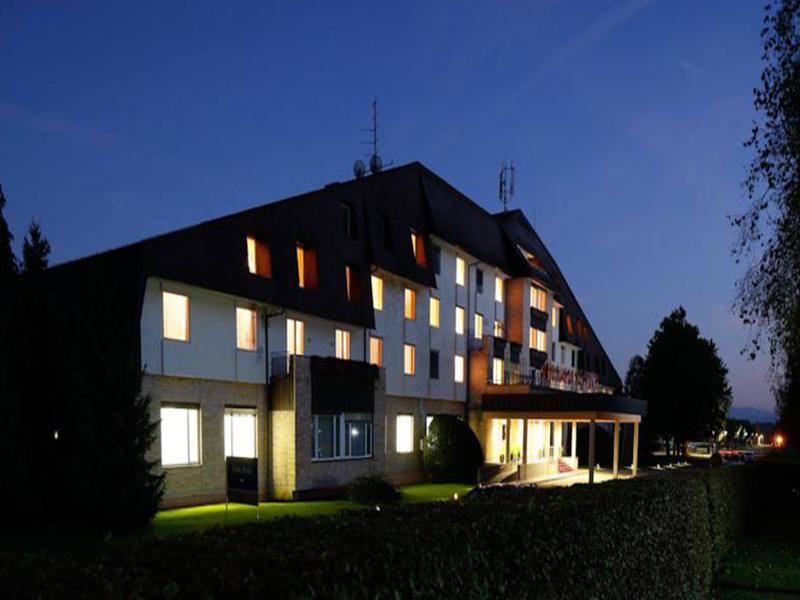 Elegans Hotel Brdo 크란 외부 사진